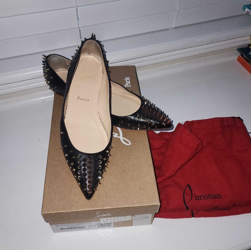 Christian Louboutin Black Spiked Pointed-Toe Flats size 37.5